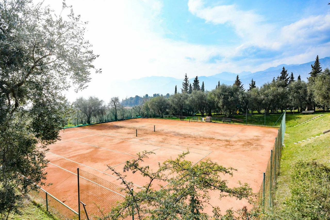 Residence Kormorano Malcesine Lake View ภายนอก รูปภาพ